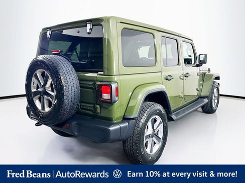 Used 2022 Jeep Wrangler Unlimited Sahara w/ Cold Weather Group AWD/4WD image 7
