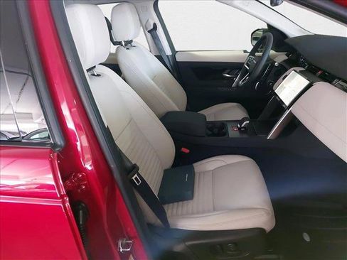 New 2025 Land Rover Discovery Sport S image 10