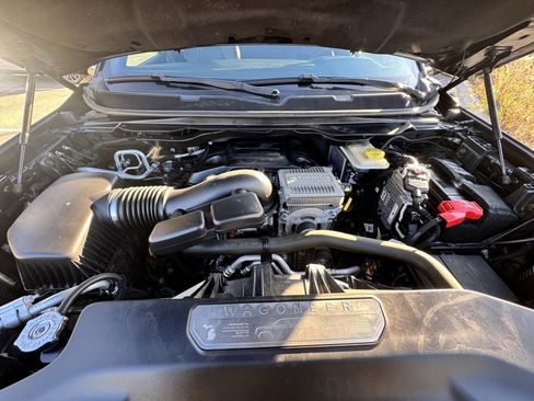 Used 2022 Jeep Wagoneer Series II image 33