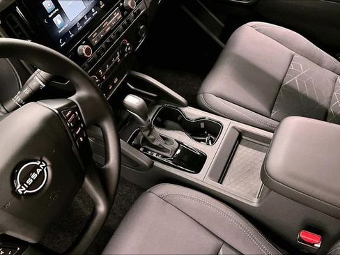 New 2026 Nissan Frontier SV RWD image 9