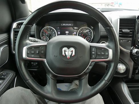 Used 2023 RAM 1500 Laramie image 33