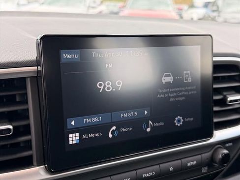 New 2026 Hyundai Venue SEL FWD image 25
