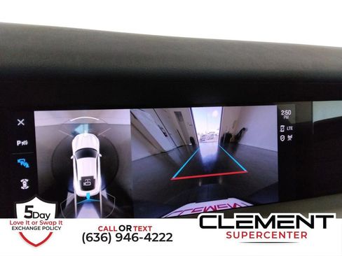 Used 2022 Porsche Taycan image 20