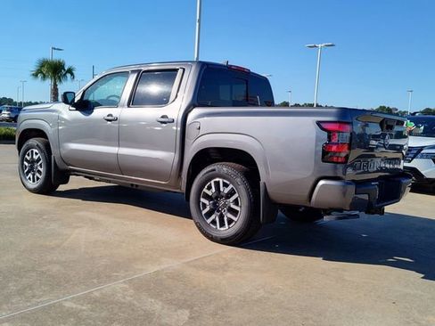 New 2026 Nissan Frontier SV w/ Tow Package image 3