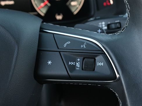 Used 2023 Audi Q8 Premium Plus w/ Premium Plus Package image 7