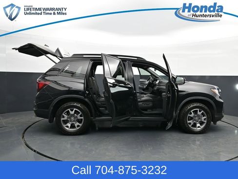 Used 2023 Honda Passport TrailSport image 52
