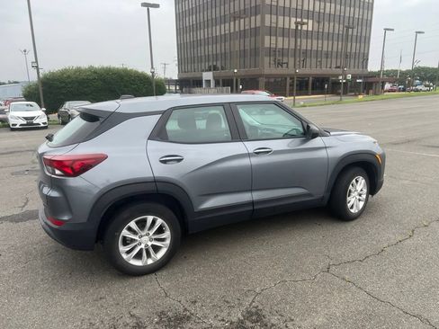 Used 2021 Chevrolet TrailBlazer LS AWD/4WD image 3
