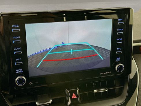 Used 2020 Toyota Corolla SE FWD image 21