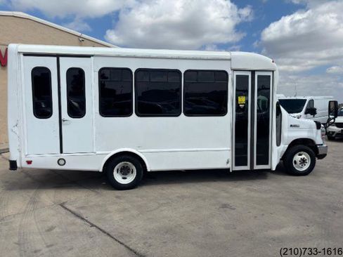 Used 2018 Ford E-350 and Econoline 350 Super Duty w/ Shuttle Bus Prep Package image 13