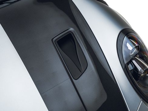 Used 2018 Porsche 911 GT2 RS RWD image 28
