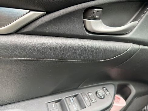 Used 2016 Honda Civic EX-L image 15