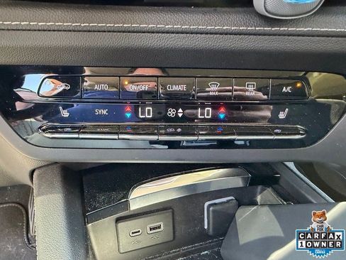 Used 2022 Buick Envision Preferred FWD image 14