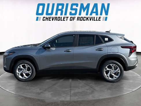New 2026 Chevrolet Trax LS FWD image 3