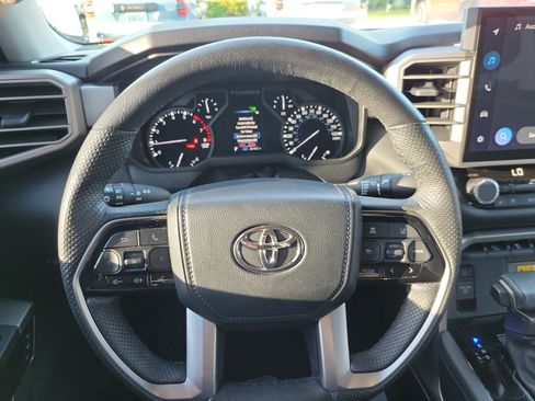 Used 2023 Toyota Tundra Limited AWD/4WD image 23