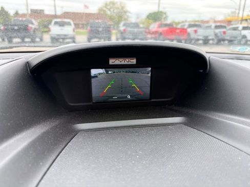 Used 2017 Ford Escape SE FWD image 24