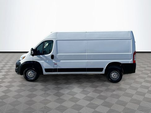 Used 2023 RAM ProMaster 2500 FWD image 4
