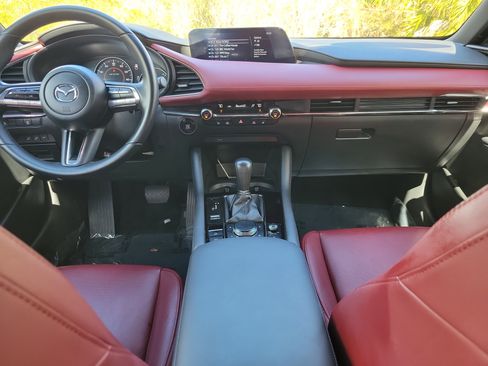 Used 2020 MAZDA MAZDA3 Hatchback w/ Premium Package image 14