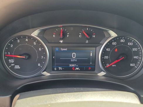 Used 2024 GMC Terrain SLE AWD/4WD image 24