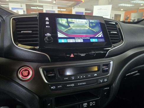 Used 2022 Honda Passport TrailSport image 25