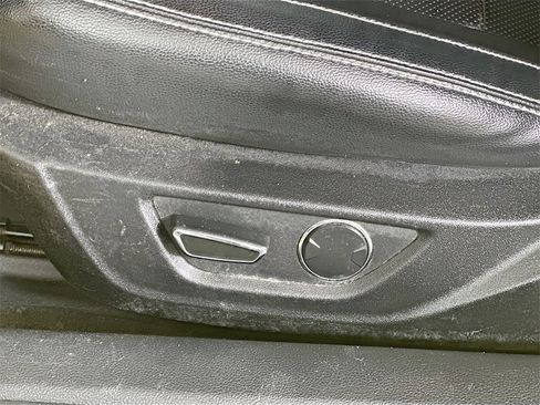 Used 2017 Ford Mustang GT Premium image 22