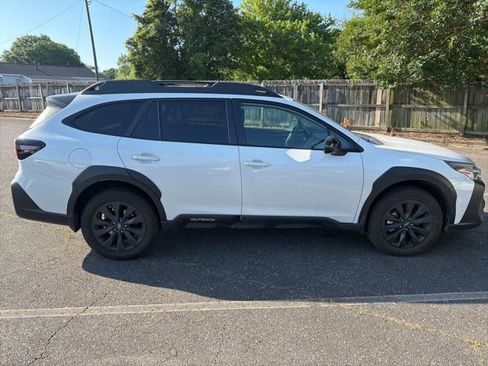 Certified 2023 Subaru Outback Onyx Edition XT AWD/4WD image 4