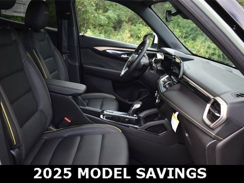 New 2025 Chevrolet TrailBlazer ACTIV w/ Driver Confidence Package image 12