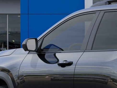 New 2027 Chevrolet Equinox RS w/ Safety and Technology Package AWD/4WD image 12