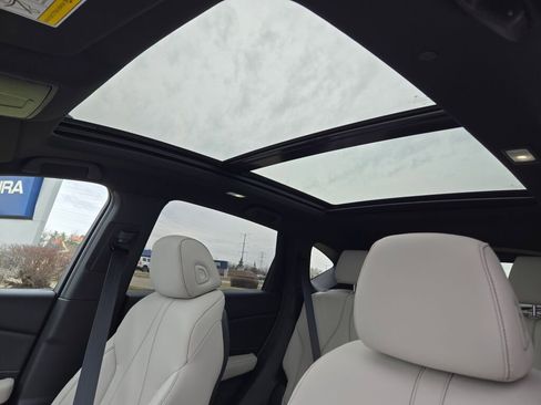 New 2026 Acura RDX SH-AWD image 32