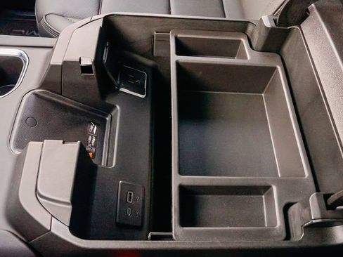 New 2026 GMC Sierra 3500 Denali w/ Denali Reserve Package image 22