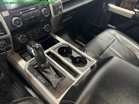 Used 2019 Ford F150 Lariat image 33