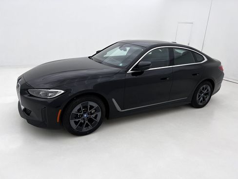 Used 2023 BMW i4 eDrive35 w/ Premium Package RWD image 5