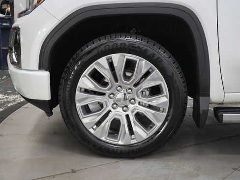 Used 2022 GMC Sierra 1500 Denali w/ Denali Reserve Package AWD/4WD image 30
