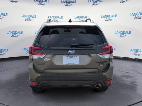 Used 2025 Subaru Forester Wilderness w/ Convenience Package AWD/4WD image 8