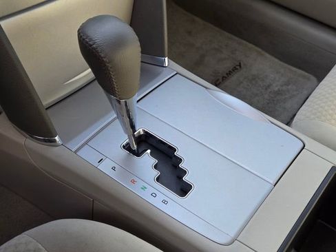 Used 2007 Toyota Camry Hybrid image 23