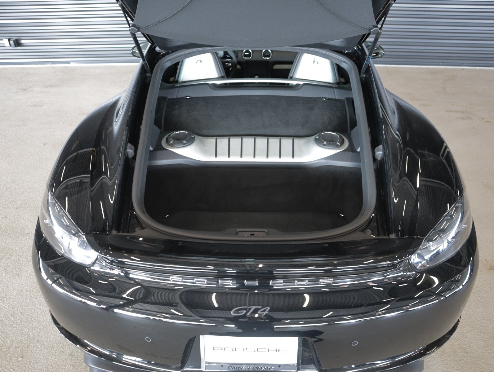 Used 2021 Porsche 718 Cayman GT4 RWD image 30