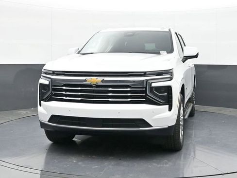 New 2026 Chevrolet Tahoe LT image 3