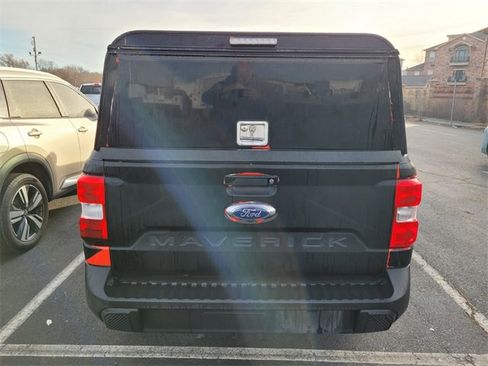 Certified 2022 Ford Maverick XL image 4