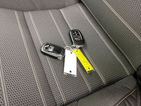 Certified 2025 Honda CR-V Sport image 14