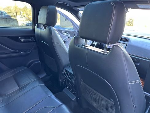Used 2017 Jaguar F-PACE R-Sport AWD/4WD image 17