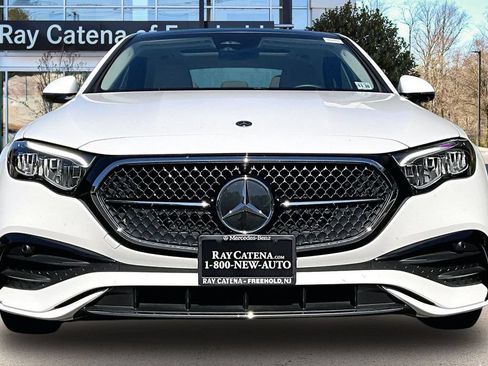 Used 2026 Mercedes-Benz E 350 4MATIC Sedan image 3