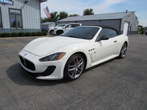 Used 2014 Maserati GranTurismo MC RWD image 1