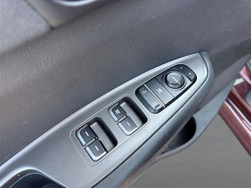 Used 2019 Kia Optima LX FWD image 28
