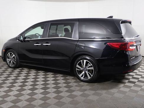 Used 2023 Honda Odyssey Touring image 16
