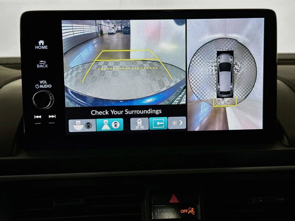 Used 2023 Honda Pilot Elite image 14
