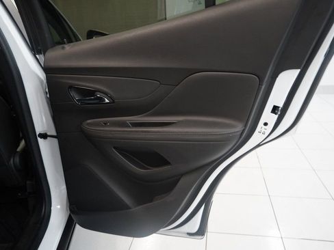 Certified 2022 Buick Encore Preferred w/ Safety Package image 27