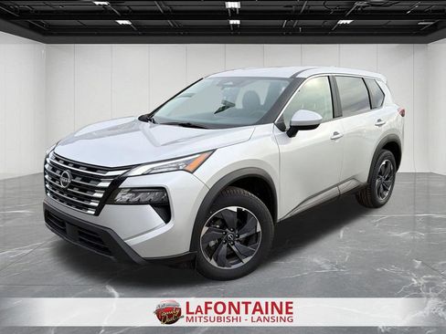 Used 2025 Nissan Rogue SV FWD image 1