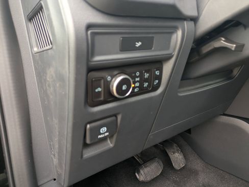 New 2026 Ford F150 XLT w/ Equipment Group 302A MID AWD/4WD image 15