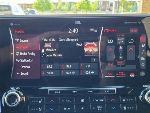 Used 2022 Toyota Highlander Platinum AWD/4WD image 24