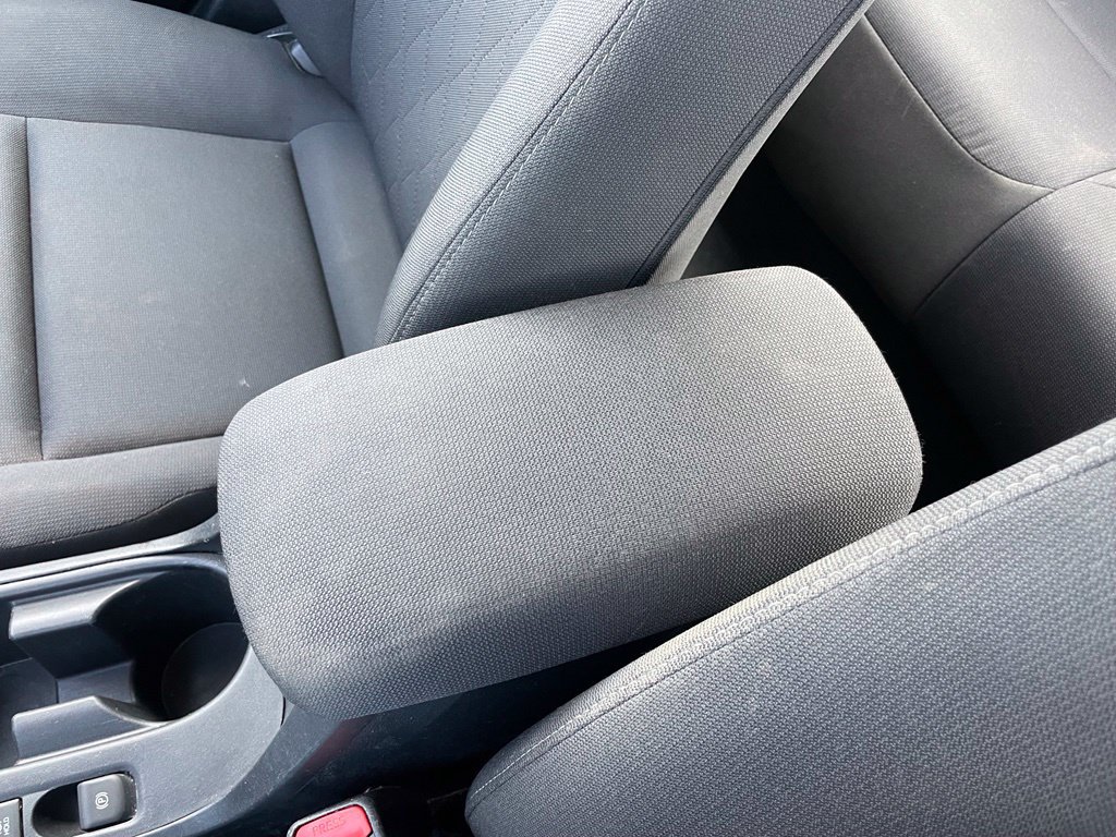 Used 2024 Toyota Corolla LE FWD image 28