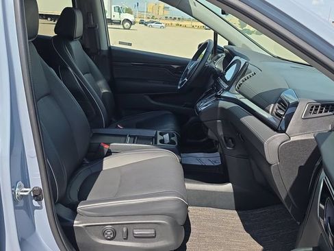 Used 2024 Honda Odyssey Elite image 33